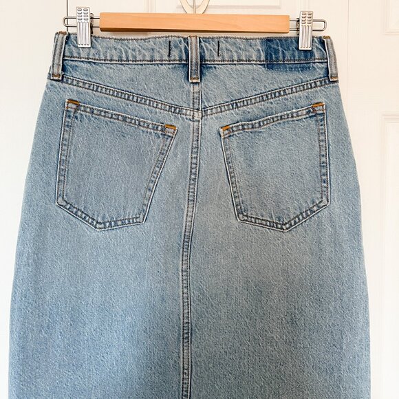 Abercrombie & Fitch - Denim Skirt. Size 26 / 2 - Picture 8 of 15